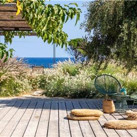 6 bedroom villa with pool and sea views near Noto, Sicily, sleeps 12